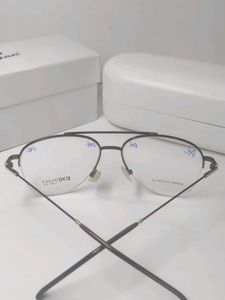 Aviator Style Eyeglasses with Case