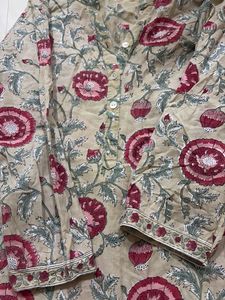 Beige Elegant Floral Cotton Kurta with pockets