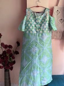 Embroidered Cold Shoulder Kurta