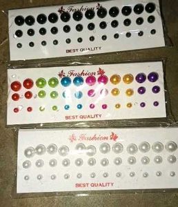 Set of Fashionable Stud Earrings