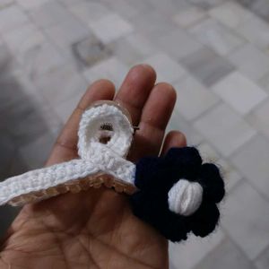 White Crochet Claw Clip with Flower Accent