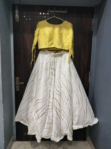 Elegant Yellow and White Lehenga Choli Set