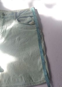 Light Wash high waist Denim Shorts