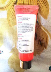 LUCOTIYA Cherry Blossom Body Lotion