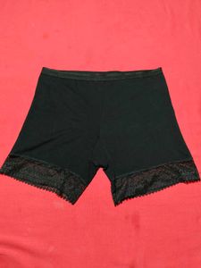 Black Lace Trim High-Waist Shorts