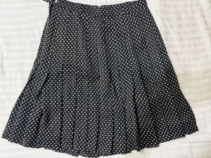 Chic Polka Dot Pleated Skirt