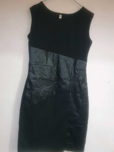 Chic Black Midi Dress