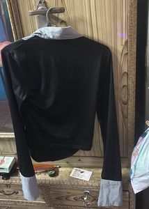 Chic Striped Detail Long Sleeve Top