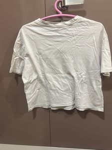 H&amp;M White Graphic Tee
