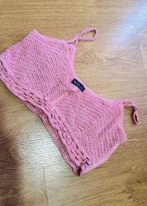 Chic Pink Crocheted Crop Top