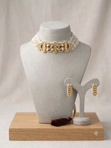 Elegant Beaded Choker Necklace