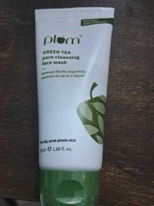 Plum Green Tea Pore Cleansing Face Wash