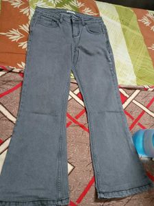 boot cut jeans