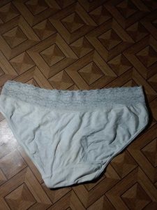 Comfortable White Lace Trim Briefs