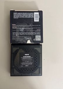 HUDA BEAUTY Easy Bake and Snatch Powder