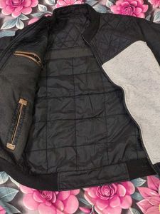 Stylish 2 in 1  Quilted Bomber Jacket