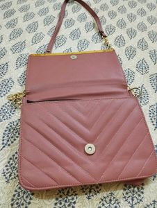 Stylish Quilted Crossbody Bag