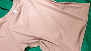 brand new👌😻📣Cropped top free size no 45