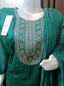 Elegant Green Embroidered Kurta Set