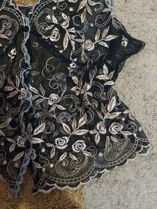 black net details top.