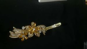 Elegant Crystal Flower Hair Clip