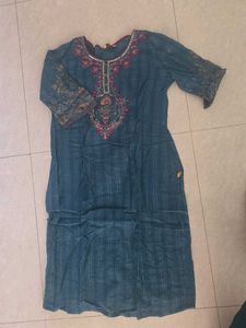 Embroidered Teal Kurta