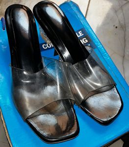 Transparent strap Sandal