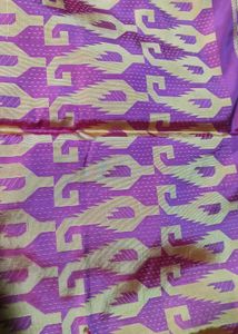 Pure Silk Kanjivaram Saree with zari motifs