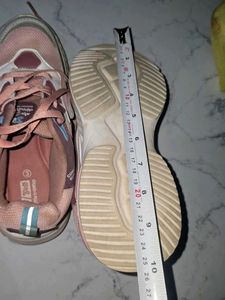Comfortable Pink Running Shoes UK 3