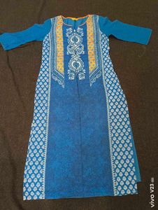 Aurelia Buy One Get 1 Offer Kurtis (S)