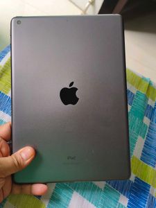 Apple iPad 9th Gen 64 gb