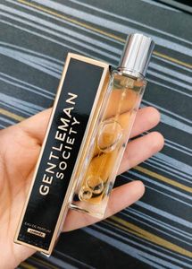 Givenchy Gentleman Society Eau de Parfum