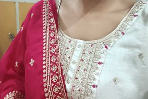 Beautiful Red Suit With Set