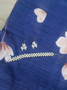 combo of pearl bracelet and earrings