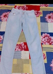 Set of two jeans
