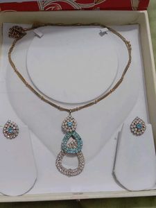 Elegant Necklace and Earring Set