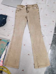 Women's Flared Jeans