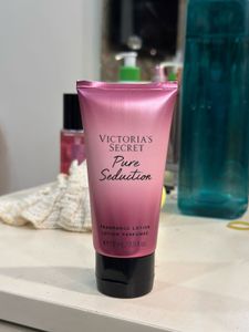 Victoria’s Secret Body Lotion – All Night Long