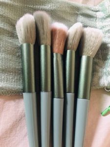 Set of 13 Makeup Brushes😍