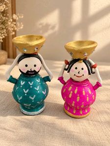 Decorative Terracotta Couple Showpiece