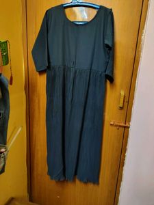 New Elegant Dark Grey Pleated Ethnic Gown