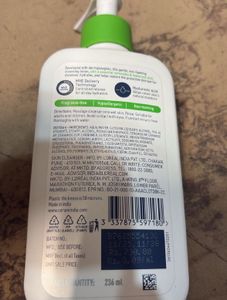 CeraVe Hydrating Cleanser
