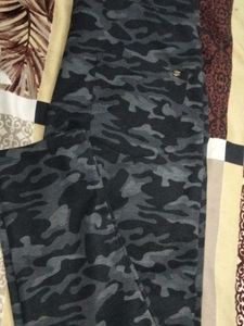 Camo Print Casual Pants