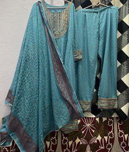 Elegant Blue Embroidered Kurta Set