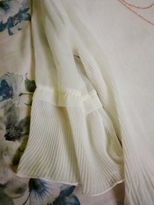 White Pleated Tunic with Layered Necklace