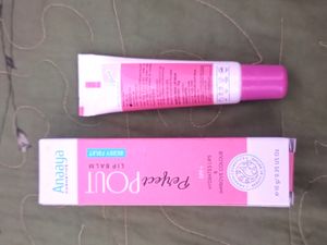 Brand New****Lip Balm (Berry 🍓 Fruit Flavour)