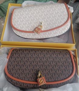 MICHAEL KORS LADIES BAG