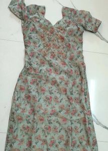 Floral Print Embellished Kurta set