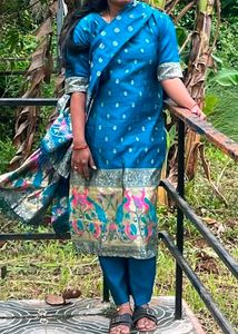 Blue Kurta Set with Peacock Design