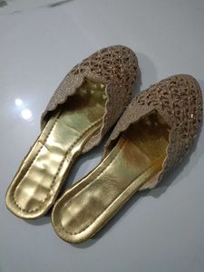 Elegant Gold Embellished Flat Sandals